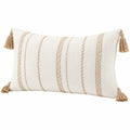 Dekokissen 50 cm x 30 cm aus Webstoff in Cremebeige mit Quasten im Boho Stil